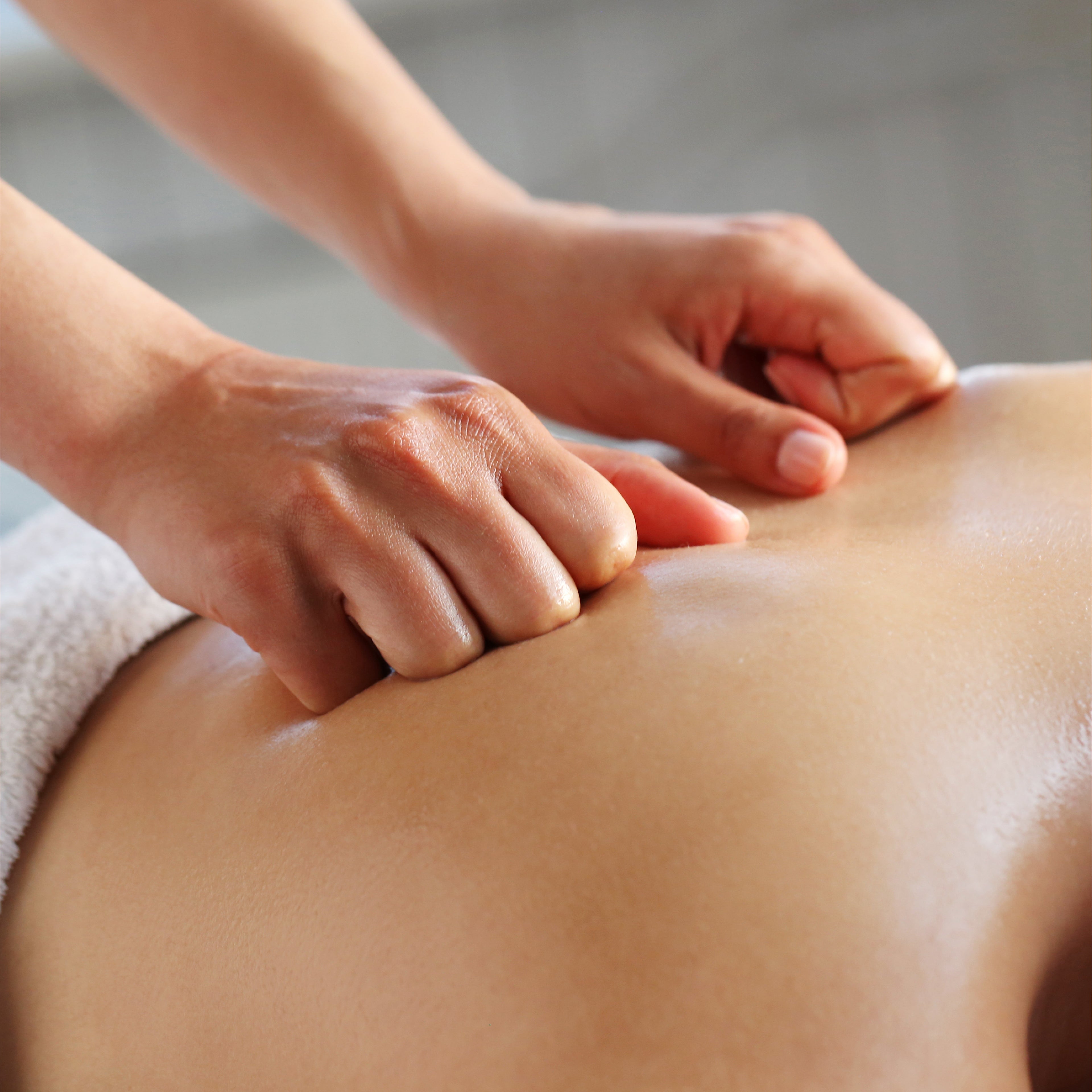 Relax Body Massage (60 mins)